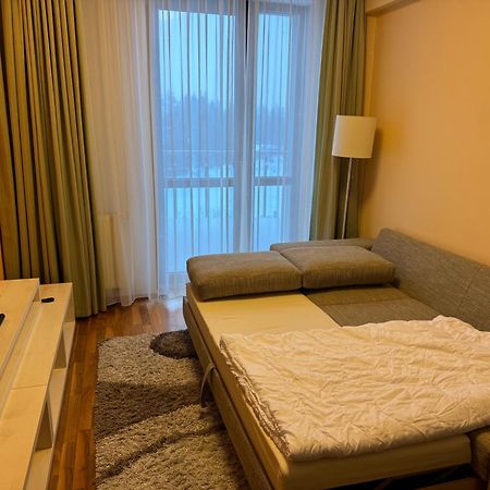 Apartment With Mountain View In Hotel Crocus, Strbske Pleso Bagian luar foto
